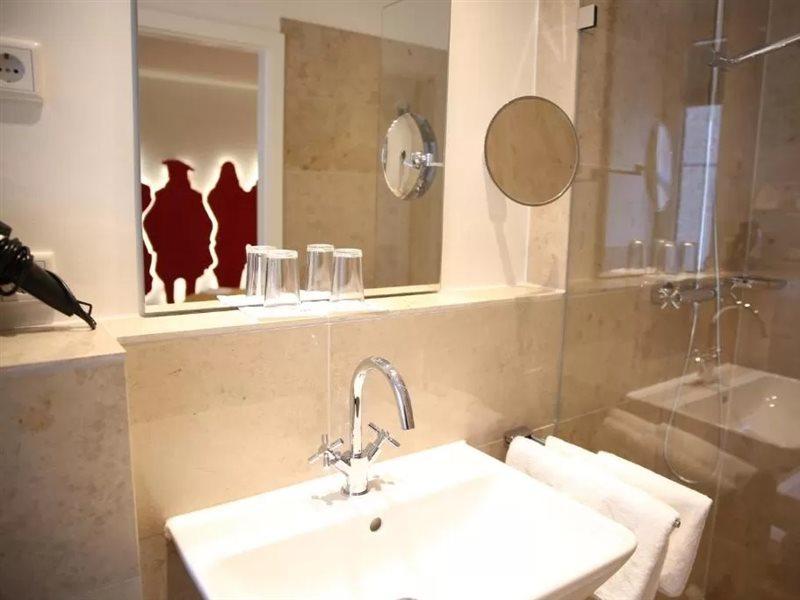 Hotel Drei Raben Nuremberg Luaran gambar